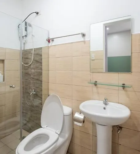 Apartment St. Marvin Makati M404 *